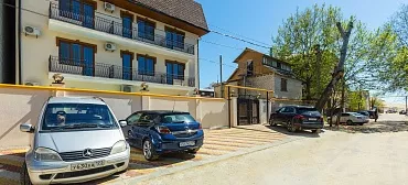 Гостиница "Дженифер корпус Морской" 