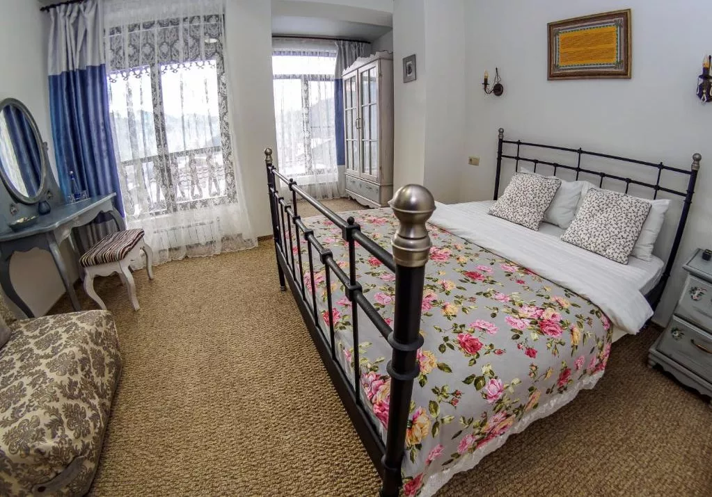 . Бутик-Отель Савва. Красная Поляна