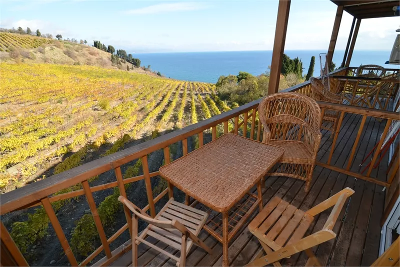 3-местный 2-комнатный номер. Вилла «Коруна». Алушта