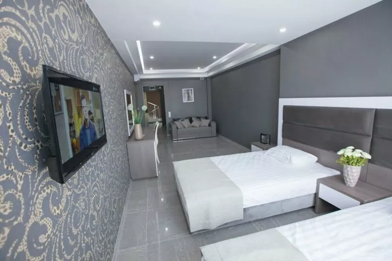 . Гостиница "Парк Авеню". Кореиз