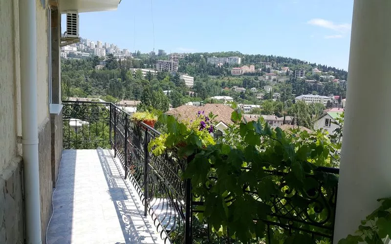 . Гостиница Три дельфина. Ялта