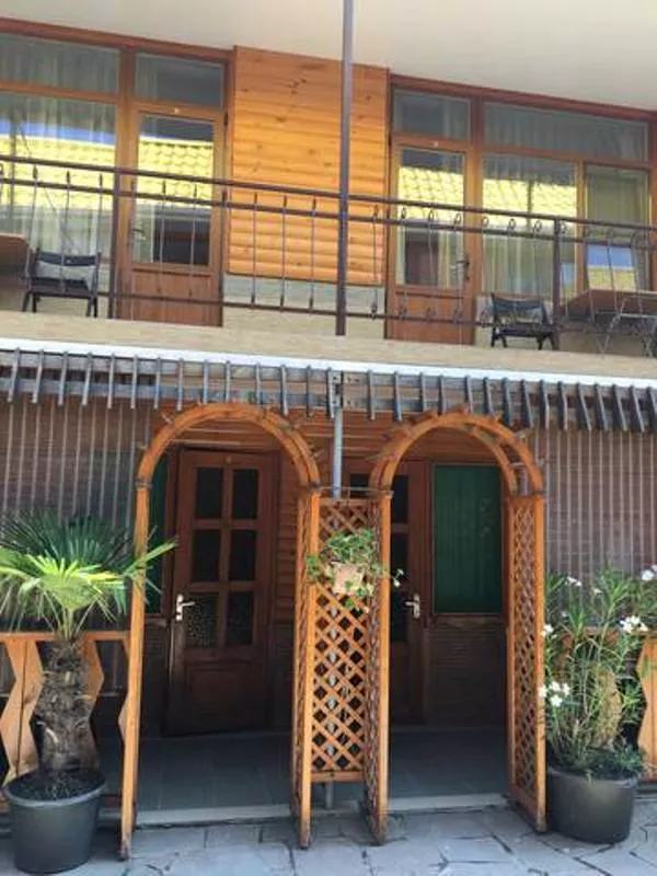 . Гостевой дом "Русский дворик". Архипо-Осиповка