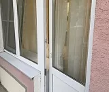Трёхместный номер с балконом. Частный гостевой дом На Колхозной . Трёхместный номер с балконом. Частный гостевой дом На Колхозной .