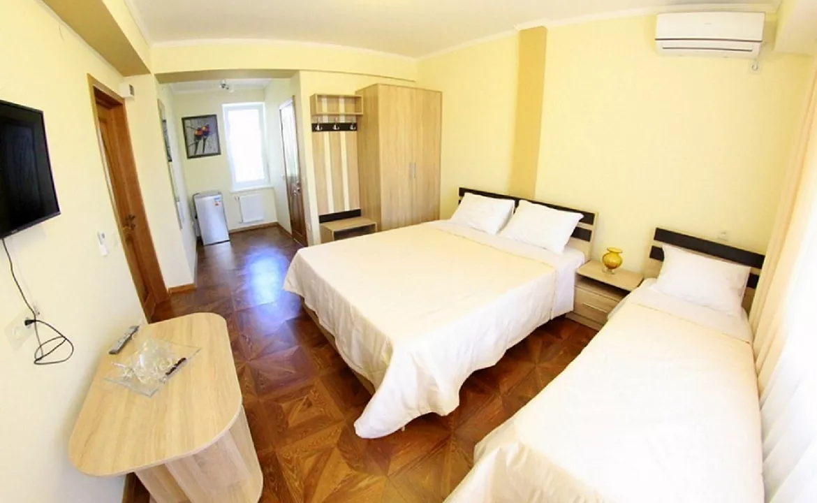 Трехместный стандарт полулюкс. Гостевой дом Sineva Del Sol. Судак