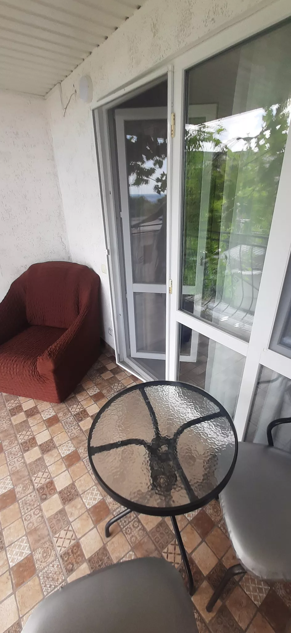 . Частный сектор Номер  для двоих. Алушта