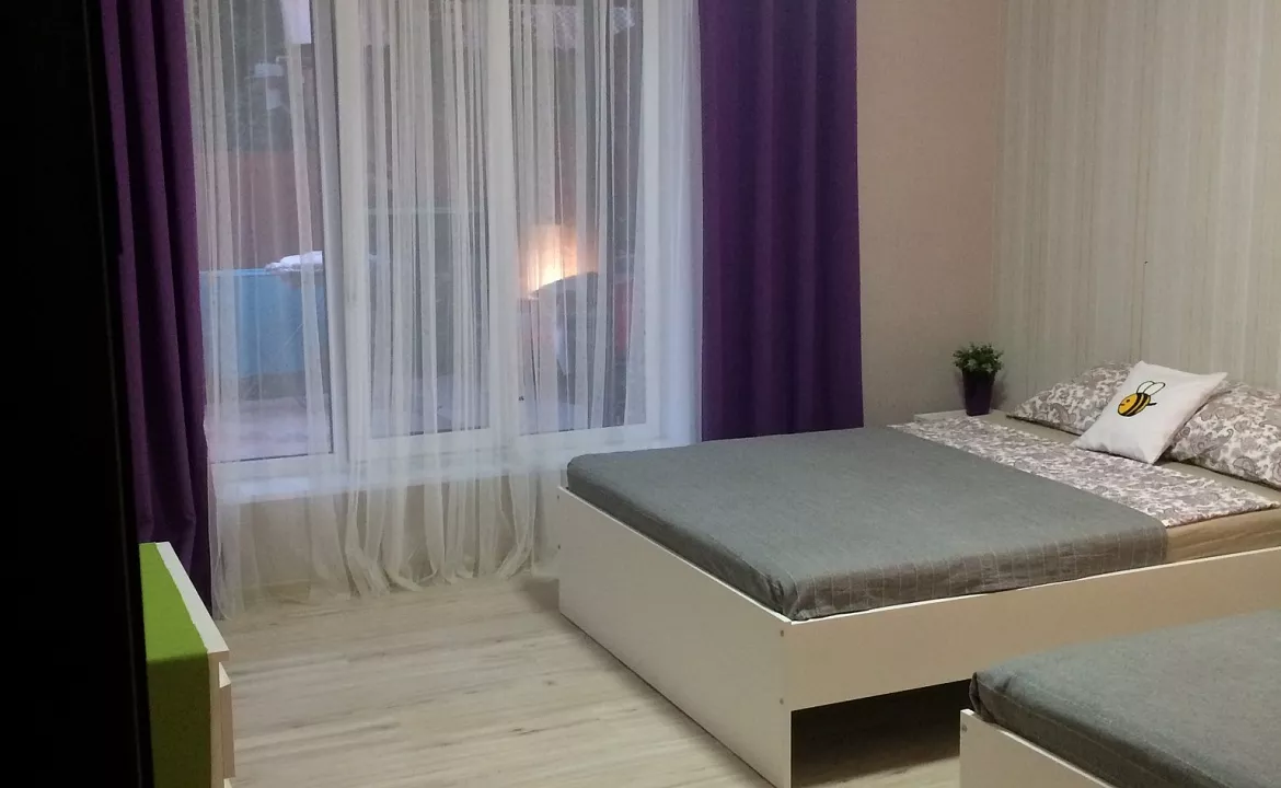 Семейный с кухней . Гостевой дом «Пчела». Ейск