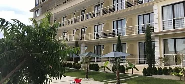 Отель "GRAND-SHATO" в Ольгинке       