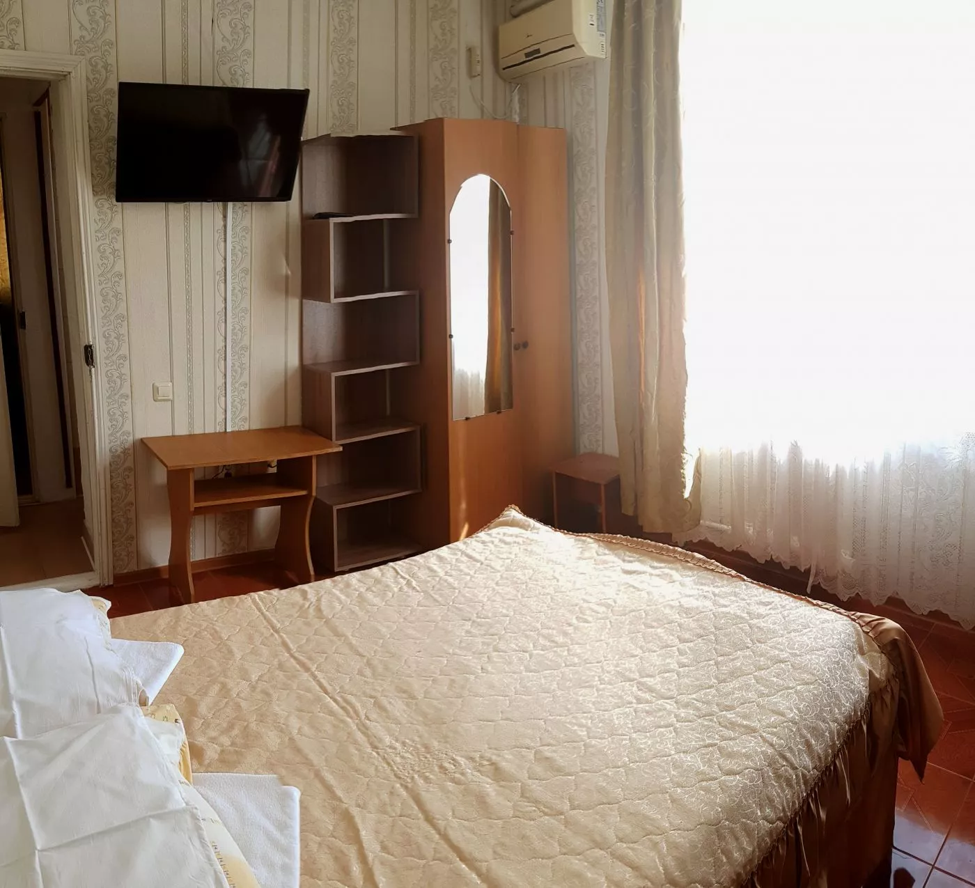 . Гостевой дом Жанетт". Адлер