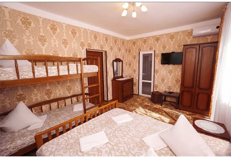 4-х местный номер Стандарт+. Гостевой дом "Адлерский Бриз". Адлер