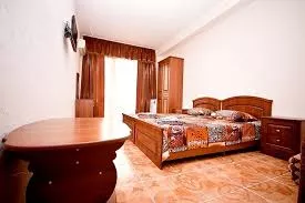 . Гостиница Кардинал. Джемете . Гостиница Кардинал. Джемете