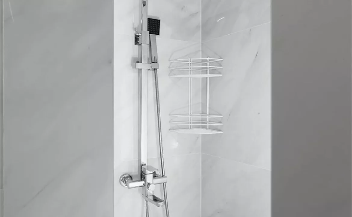 Вариант 2. Гостиница GP2301. Сочи