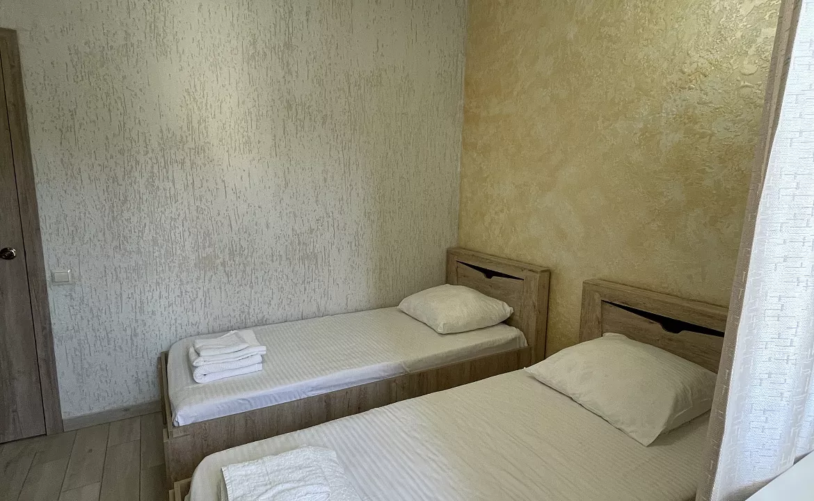 Стандарт с раздельными кроватями . Гостевой дом "Алхыд". Пицунда