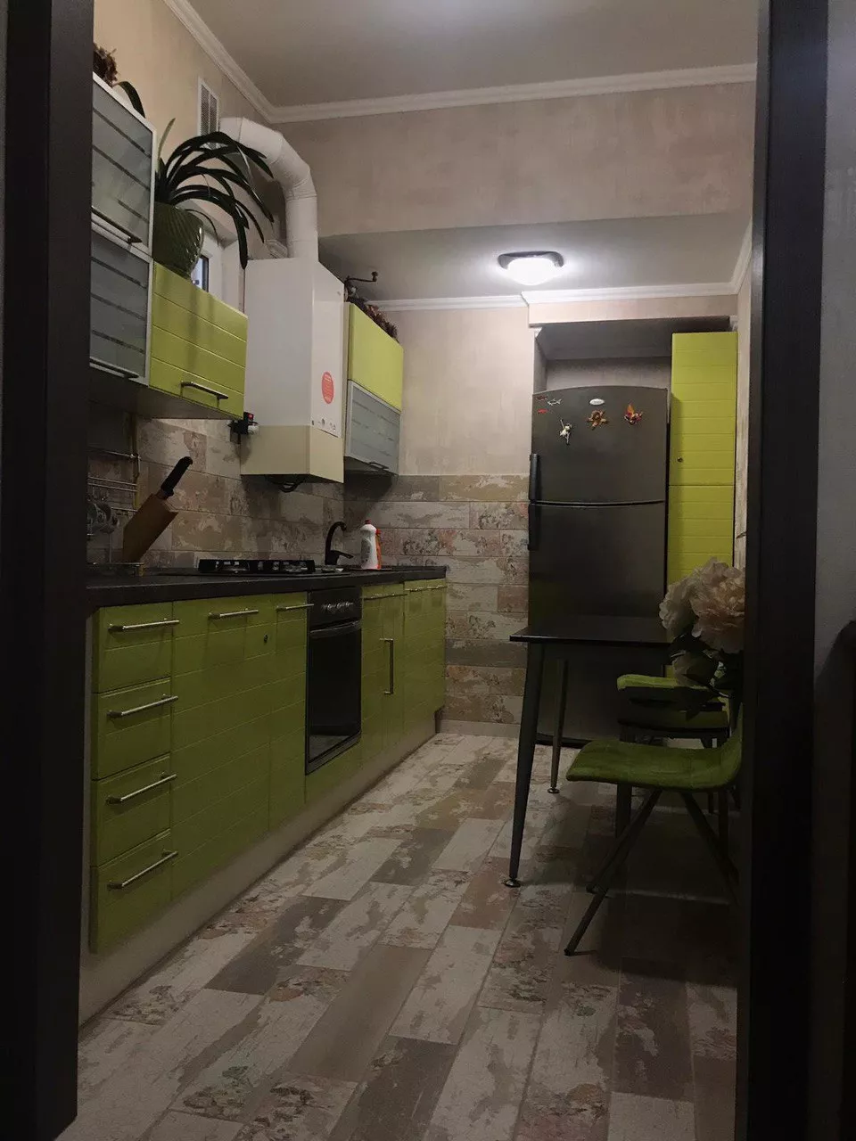 . Квартира в многоквартирном доме Апартаменты "Кедр". Ялта . Квартира в многоквартирном доме Апартаменты "Кедр". Ялта