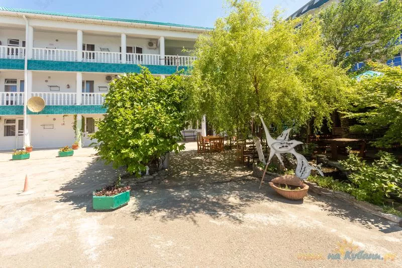 . Отель "Лазурный берег". Лермонтово