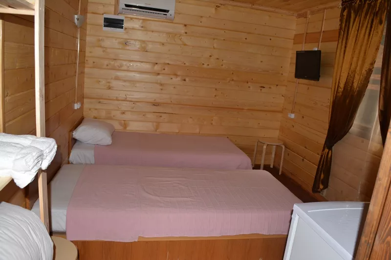 Бунгало 2х-комнатный. База отдыха Можжевеловый Рай. Малый Утриш