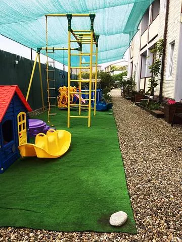 . Гостевой дом «Золотая Лоза». Вардане