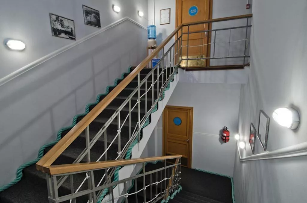 . Гостиница Гостиница "АВРОРА". Севастополь . Гостиница Гостиница "АВРОРА". Севастополь