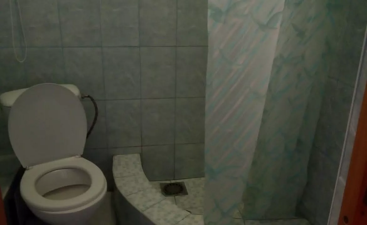 Двухместный номер с удобствами. Гостевой дом "Алина" - Голубицкая. Голубицкая