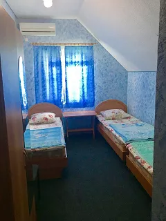 С удобствами 3х-местный. Частный сектор Экзотика. Лоо