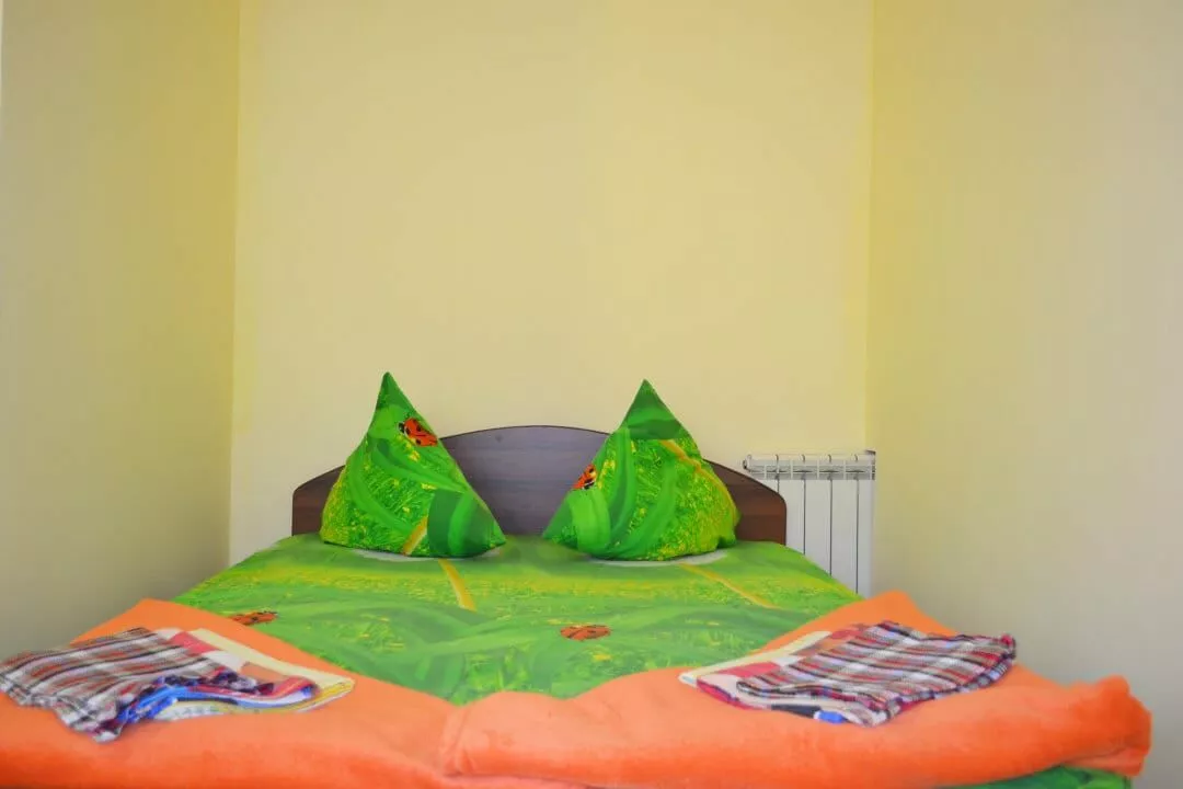 . Гостевой дом МАРИЯ - Дедеркой. Дедеркой