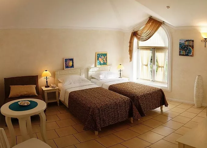 Улучшенный. Отель «Гомер». Балаклава