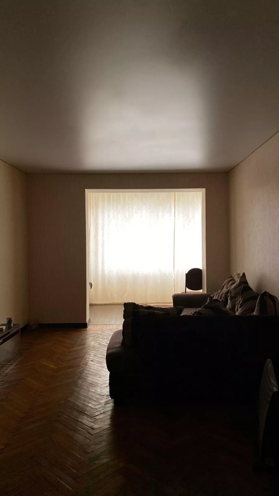 . Двухкомнатная квартира у рынка . Гагра