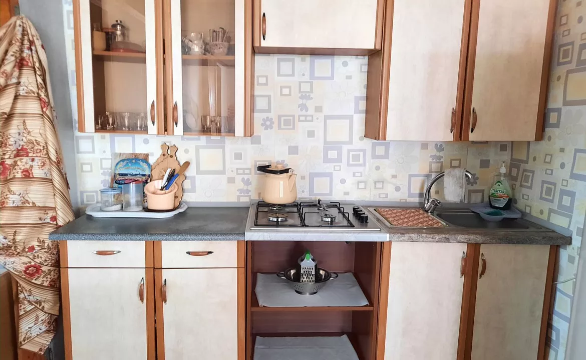 Отдельно стоящий домик с кухней, для 6-ти человек.. Гостевой дом "Галина" . Вишневка Отдельно стоящий домик с кухней, для 6-ти человек.. Гостевой дом "Галина" . Вишневка