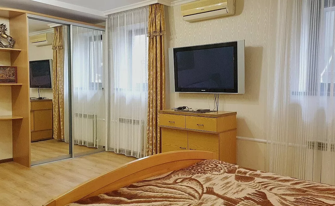 Семейный №5 . Гостевой дом "НАШ ДОМ". Геленджик