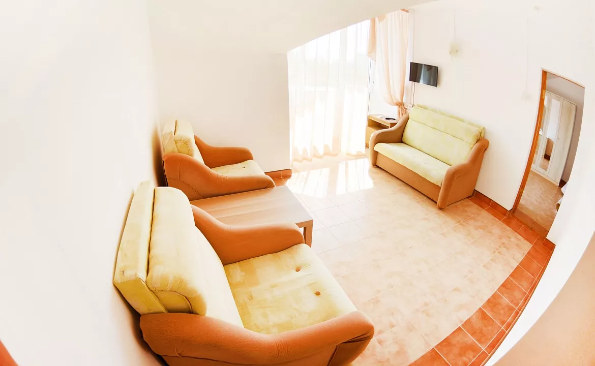 Двухместный двух-комнатный номер категории «Стандарт». База отдыха "Слава". Витязево