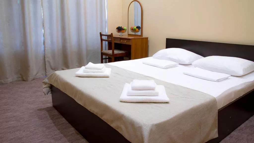 . Отель Профспотр . Адлер