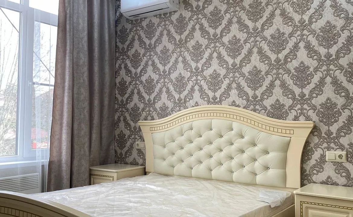 Двухкомнатная квартира под ключ. Квартира в многоквартирном доме Для королей. Адлер