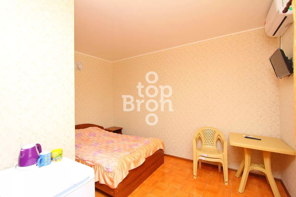 . Гостевой дом "Зеленый дворик" - Криница. Криница