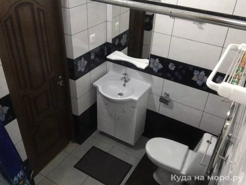 1 комнатная студия с кухней (2 этаж) 3-4-х местная. Гостевой дом Вдохновение. Архипо-Осиповка 1 комнатная студия с кухней (2 этаж) 3-4-х местная. Гостевой дом Вдохновение. Архипо-Осиповка