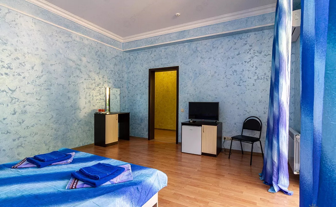 Семейный номер. Гостиница "Жемчужина Ямала". Лоо