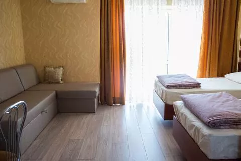 3-х местный номер. Отель «Дива». Евпатория