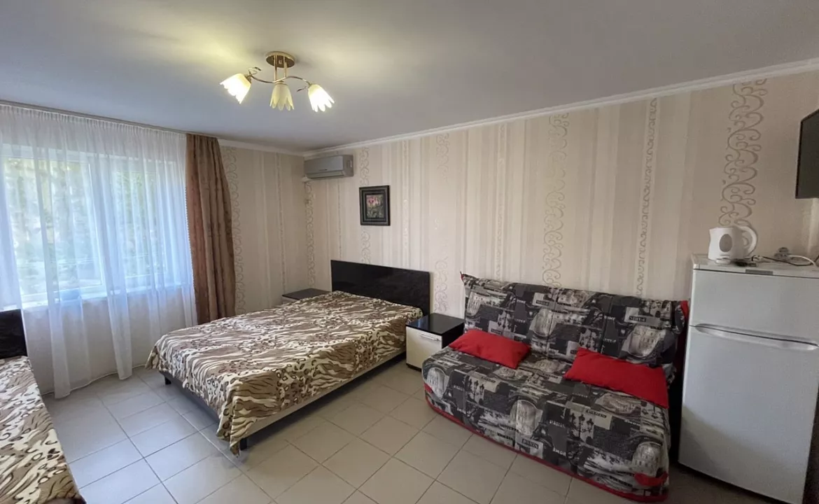 4х местный номер «Стандарт». Гостевой дом "Виктория". Лазаревское 4х местный номер «Стандарт». Гостевой дом "Виктория". Лазаревское