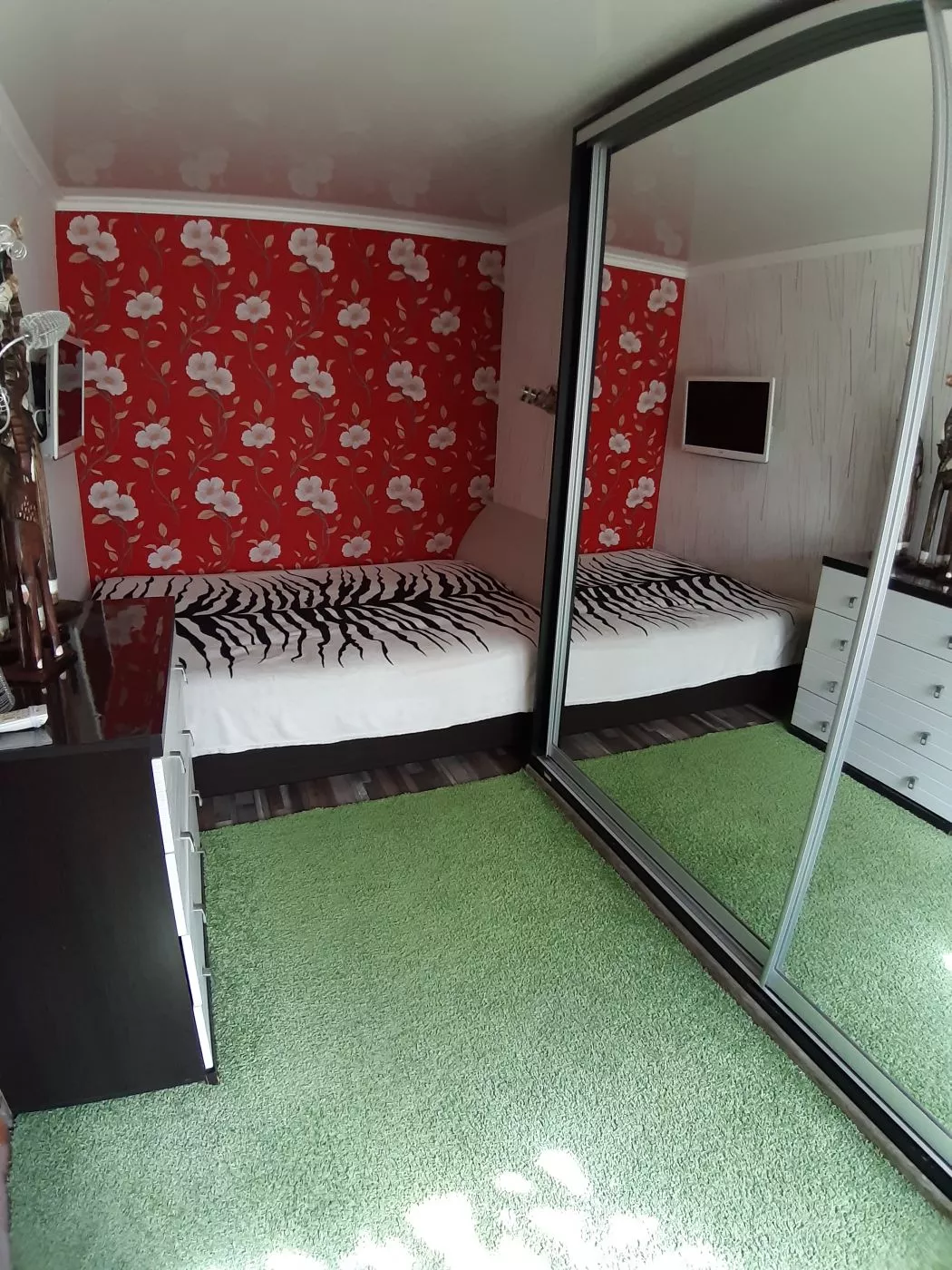 . Квартира в многоквартирном доме Октябрьская 201. Ейск