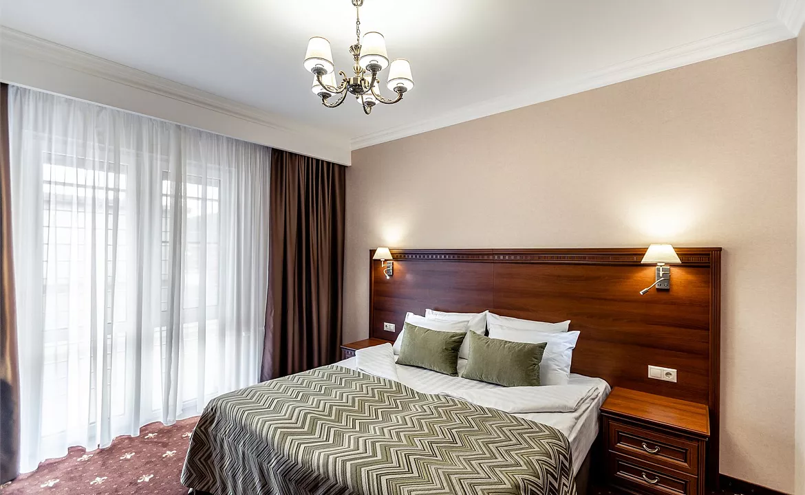 Люкс семейный. Отель «Южные Ночи». Кабардинка