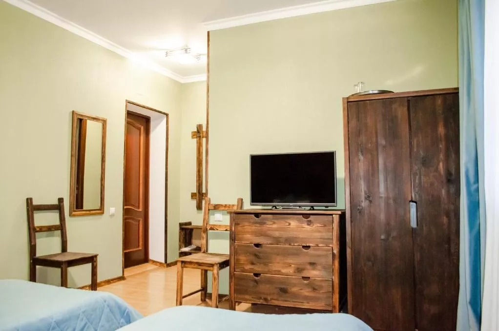  Двухместный номер с 2 отдельными кроватями. Отель Отель Альпийский двор. Красная Поляна