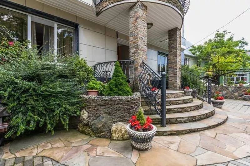 . Гостевой дом «Августа» . Аше