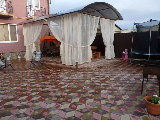 . Гостевой дом «Фаворит». Голубицкая