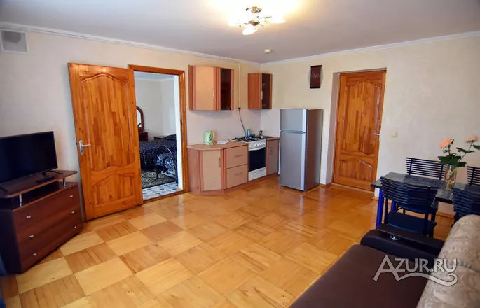 Двух комнатный «Семейный». Частный гостевой дом Инжир. Геленджик