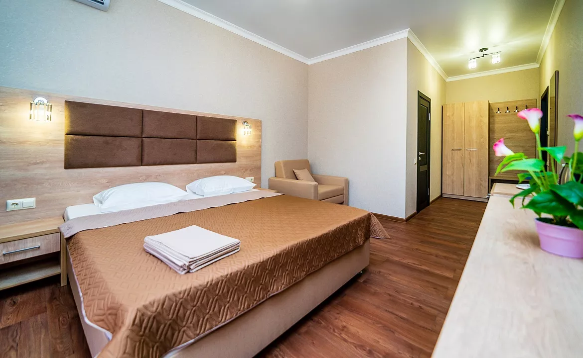 Трехместный номер. Гостевой дом Анжелика. Геленджик