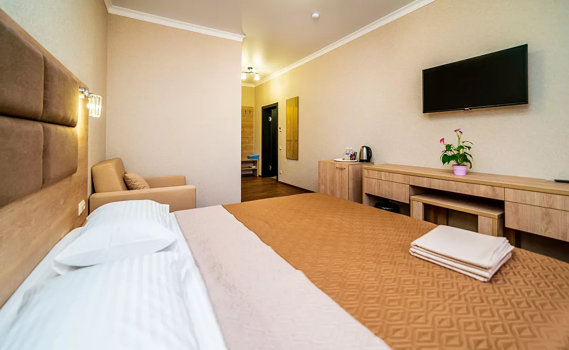 Трехместный номер. Гостевой дом Анжелика. Геленджик