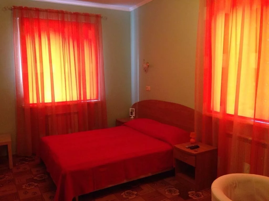 . Гостевой дом "МилаДом" . Горячий ключ