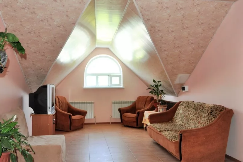 . Гостевой дом У Георгия . Витязево