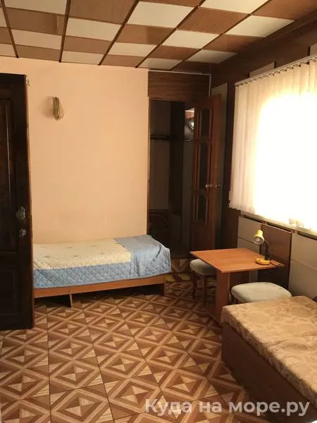 Трехместный с удобствами. Гостевой дом Балатон. Лазаревское