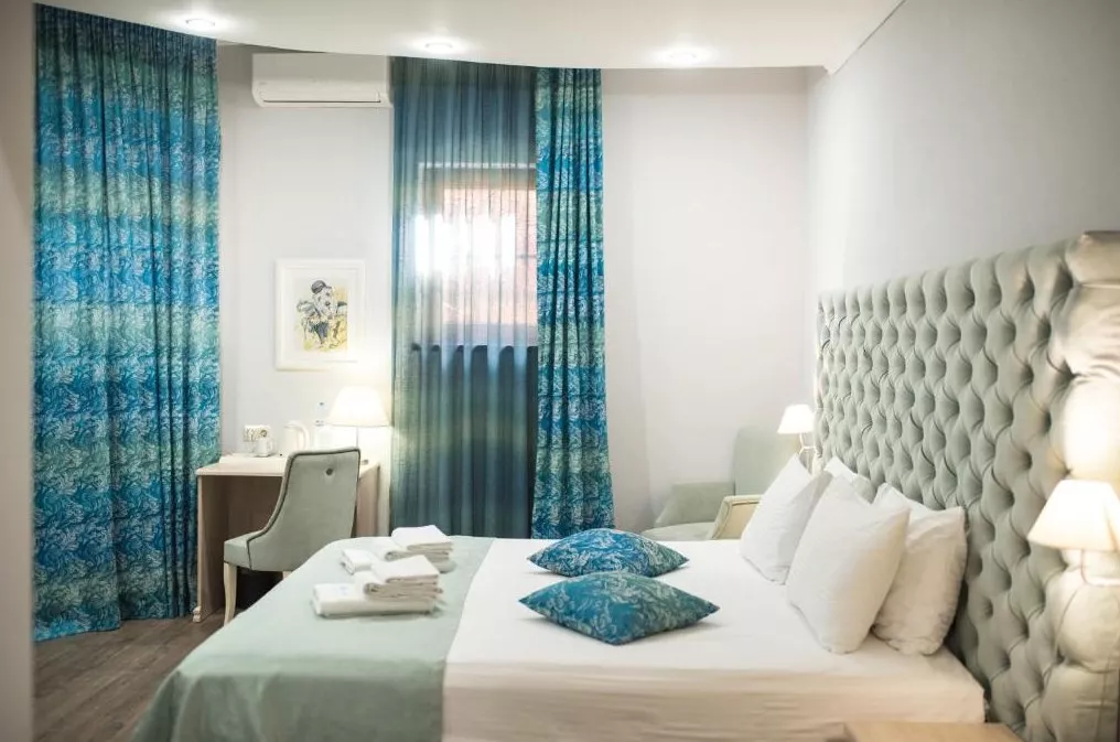 . Отель Alm Hotel. Красная Поляна