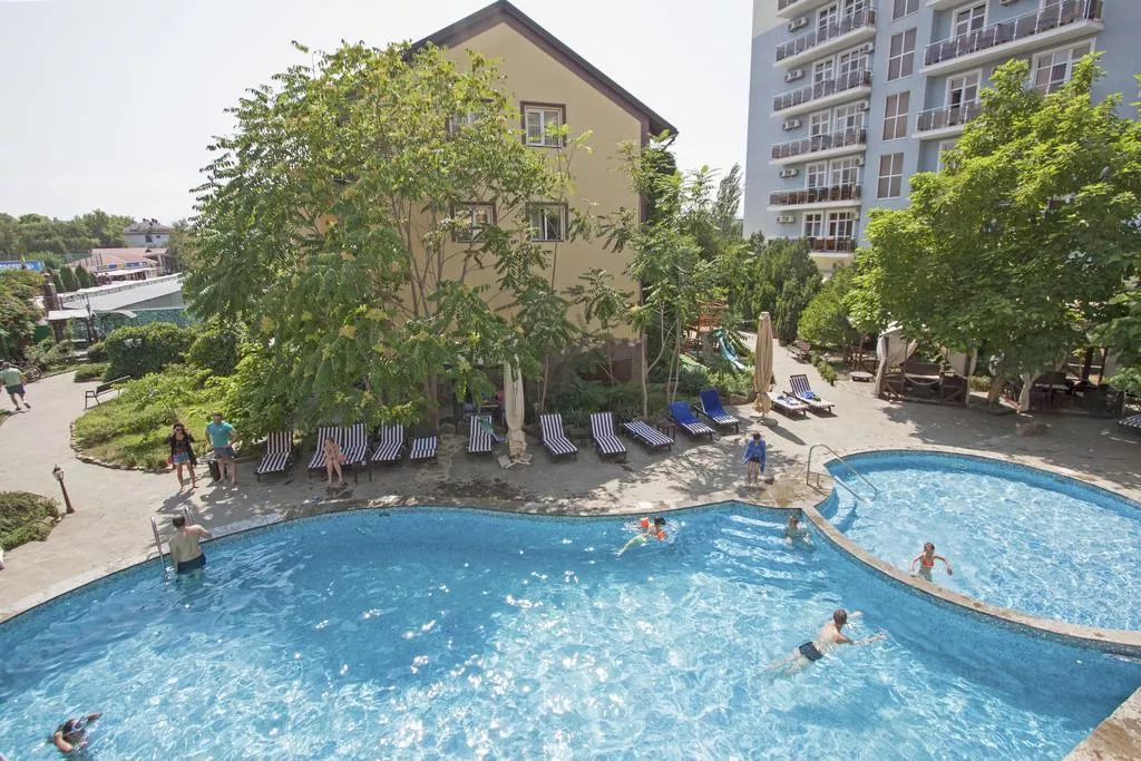 . Отель "Феличи". Витязево . Отель "Феличи". Витязево