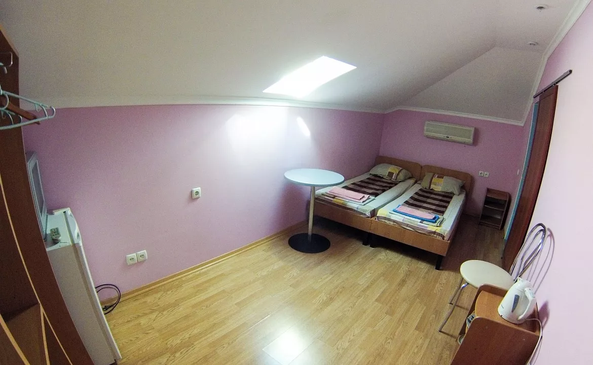 Однокомнатный. Частный гостевой дом АльтАлушта. Алушта Однокомнатный. Частный гостевой дом АльтАлушта. Алушта